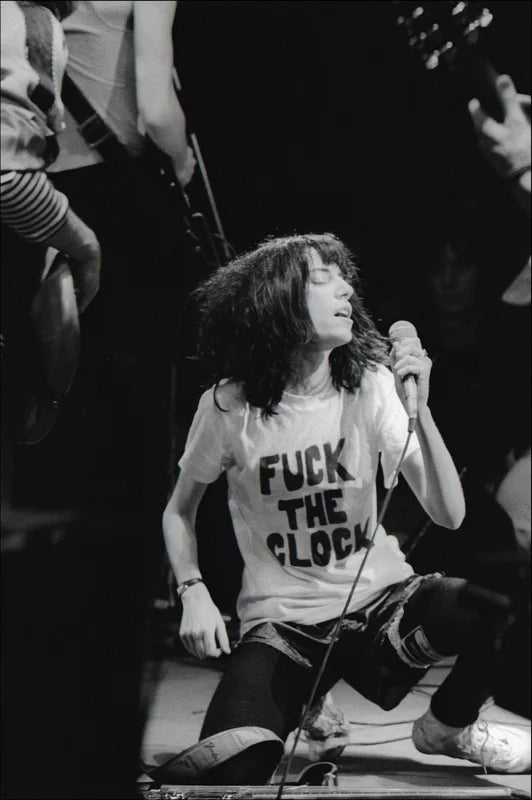 Patti Smith, NYE 1977 by Allan Tannenbaum