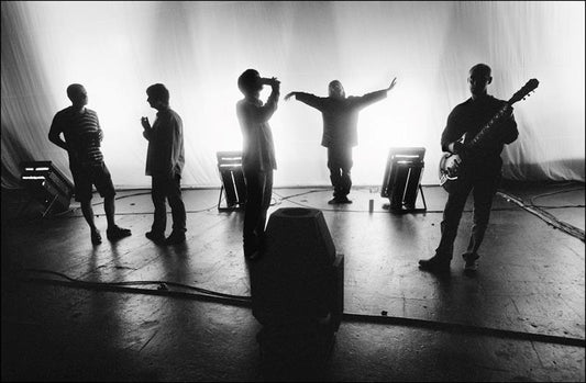 Oasis, Silhouette at Knebworth, 1996 by Jill Furmanovsky