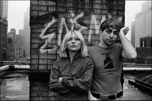 Debbie Harry & Chris Stein on their roof, NYC 1980 by Allan Tannenbaum