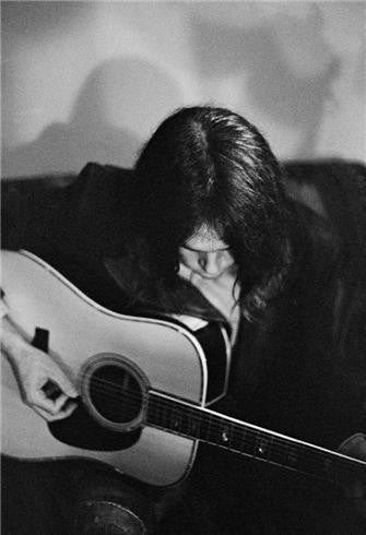 Neil Young, New York, NY 1970 by Joel Bernstein